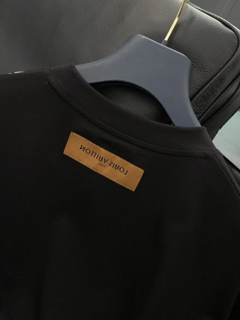 Louis Vuitton T-Shirts TechFriendly 133403