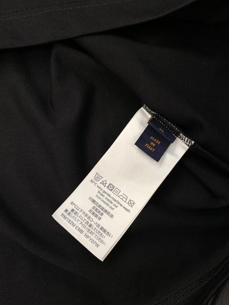 Louis Vuitton T-Shirts TechFriendly 133403