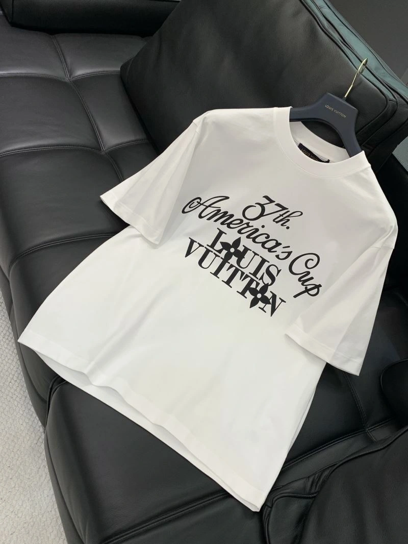 MultiPurpose Louis Vuitton T-Shirts 133398