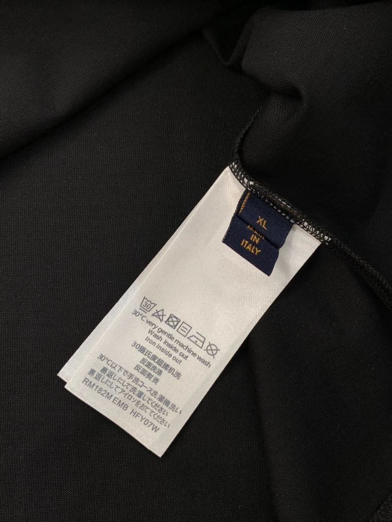 Louis Vuitton T-Shirts Refined 133405
