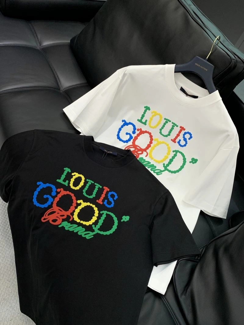 Louis Vuitton T-Shirts MoistureWicking 133401