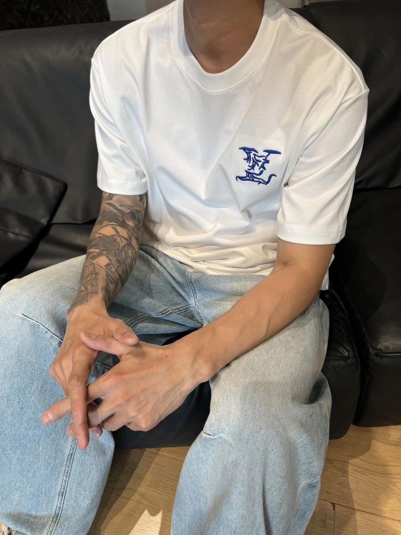 Louis Vuitton T-Shirts Reliable 133392