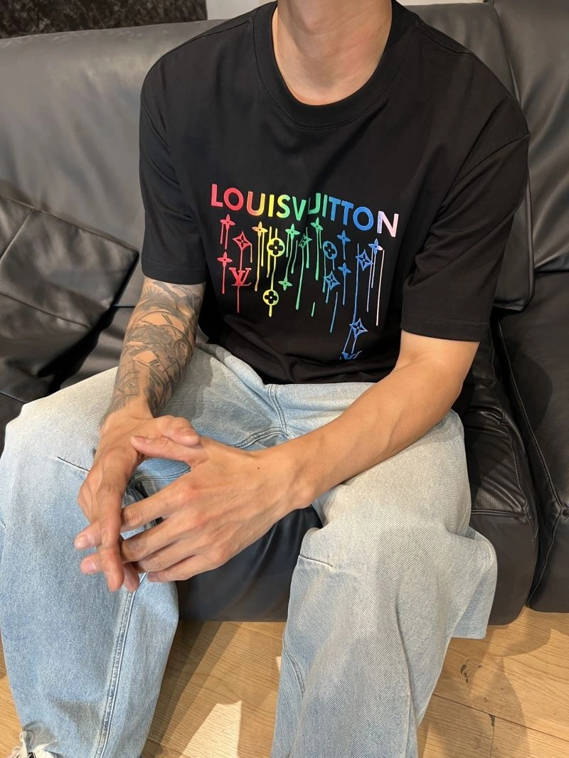 Louis Vuitton T-Shirts TechFriendly 133411