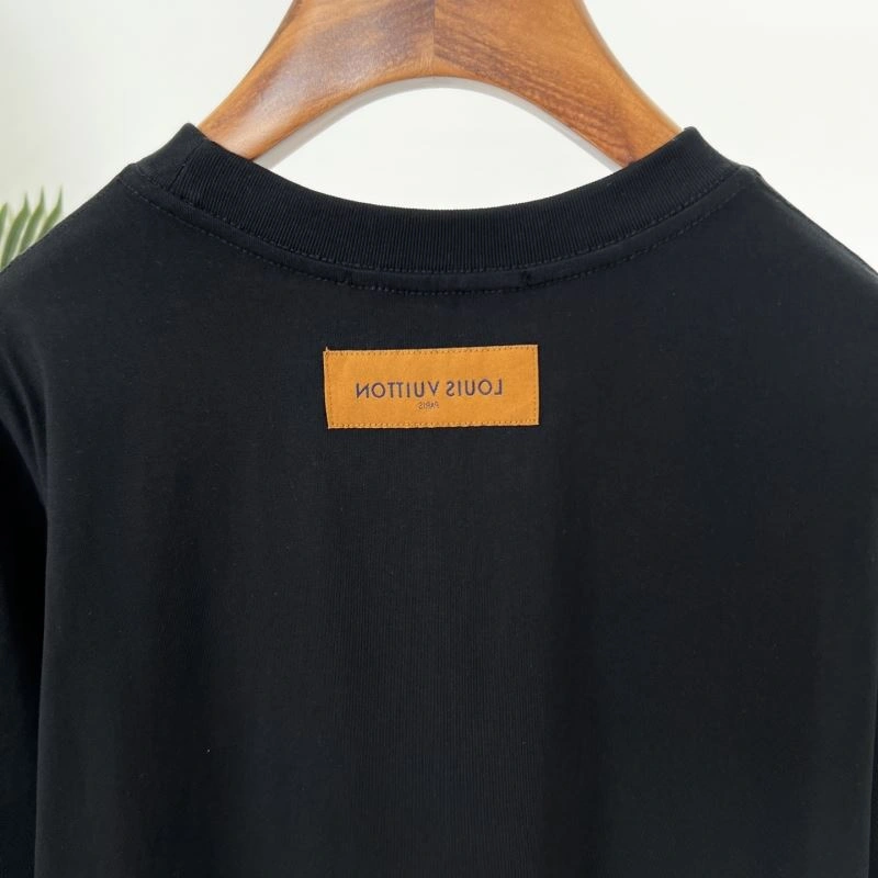 Louis Vuitton T-Shirts TechFriendly 133411