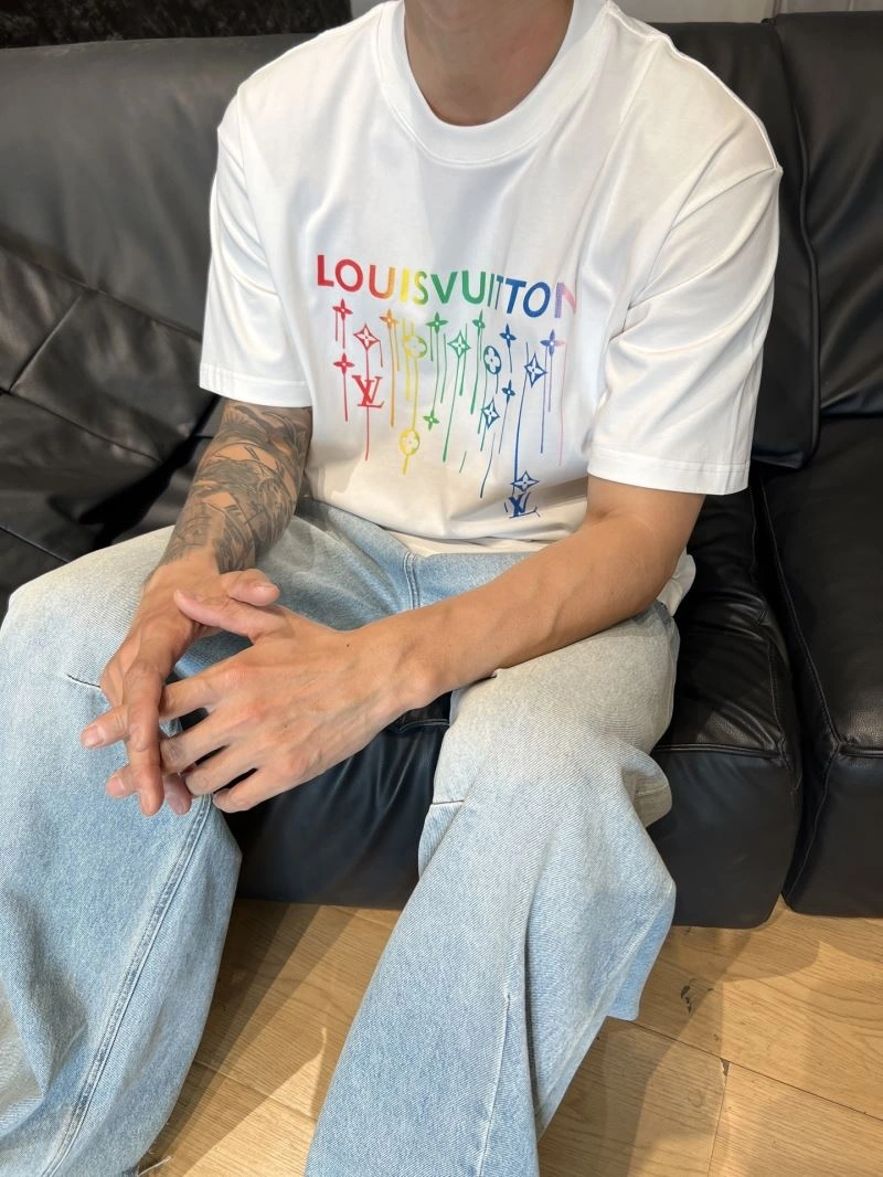 Louis Vuitton T-Shirts Bright 133391
