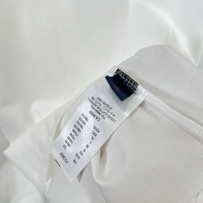 Louis Vuitton T-Shirts Effortless 133388