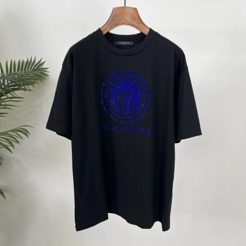 Louis Vuitton T-Shirts Snug 133387
