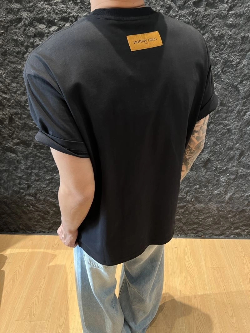 NewStyle Louis Vuitton T-Shirts 133384