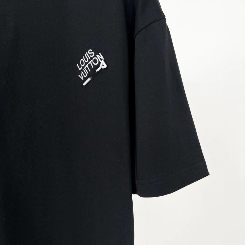NewStyle Louis Vuitton T-Shirts 133384