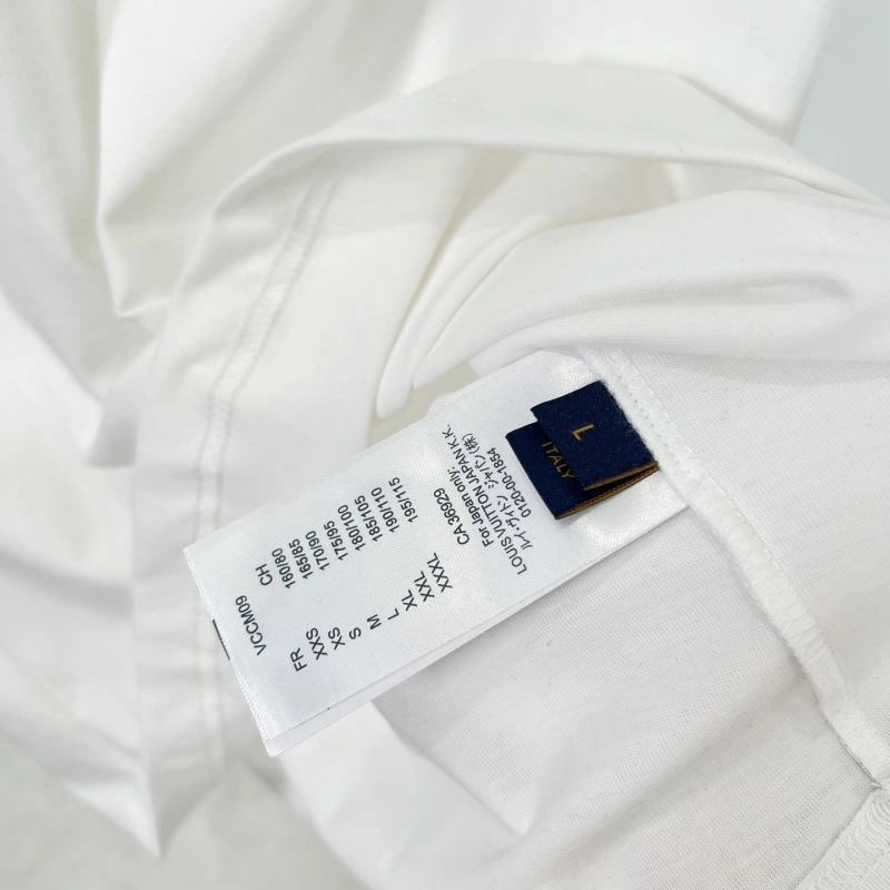 Louis Vuitton T-Shirts Effortless 133383