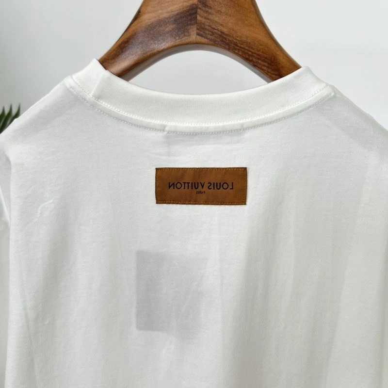 Louis Vuitton T-Shirts Effortless 133383