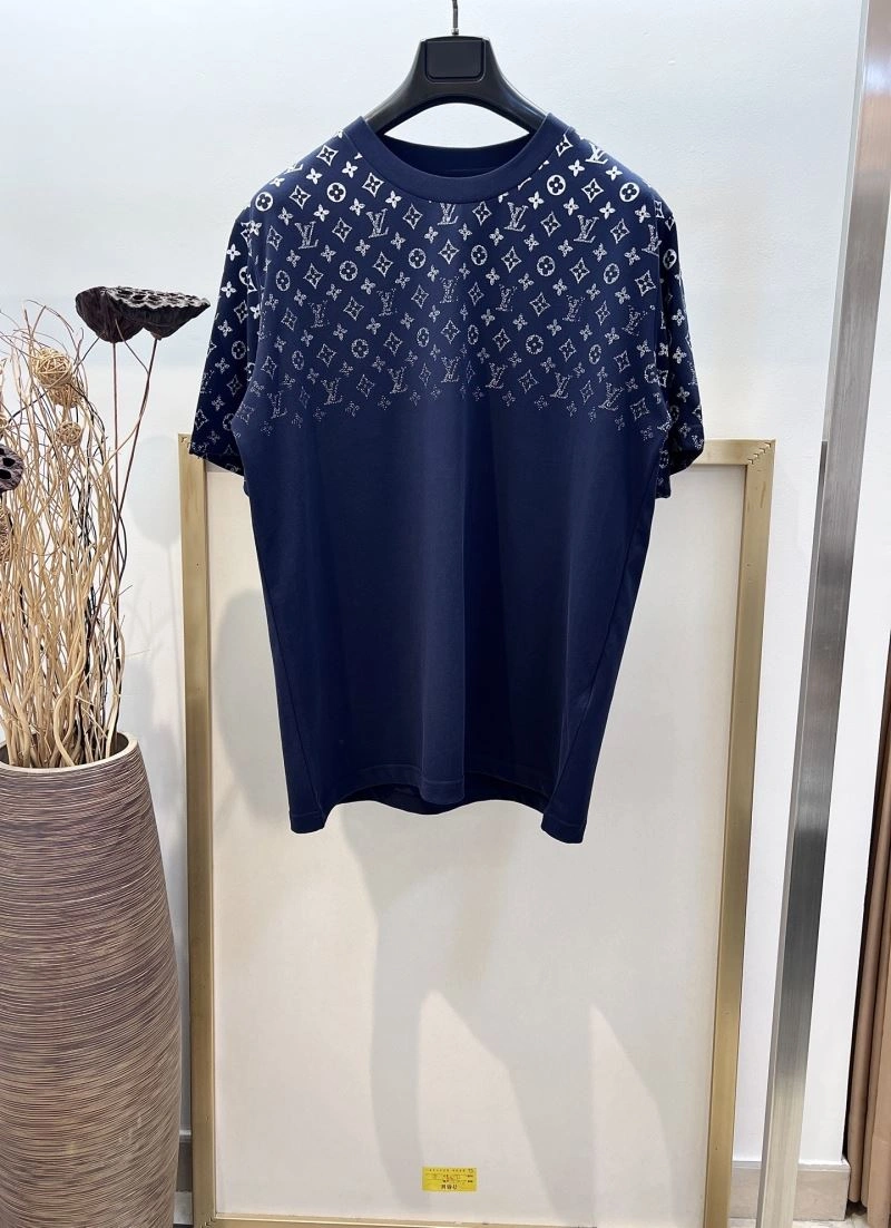 Louis Vuitton T-Shirts Durable 133357