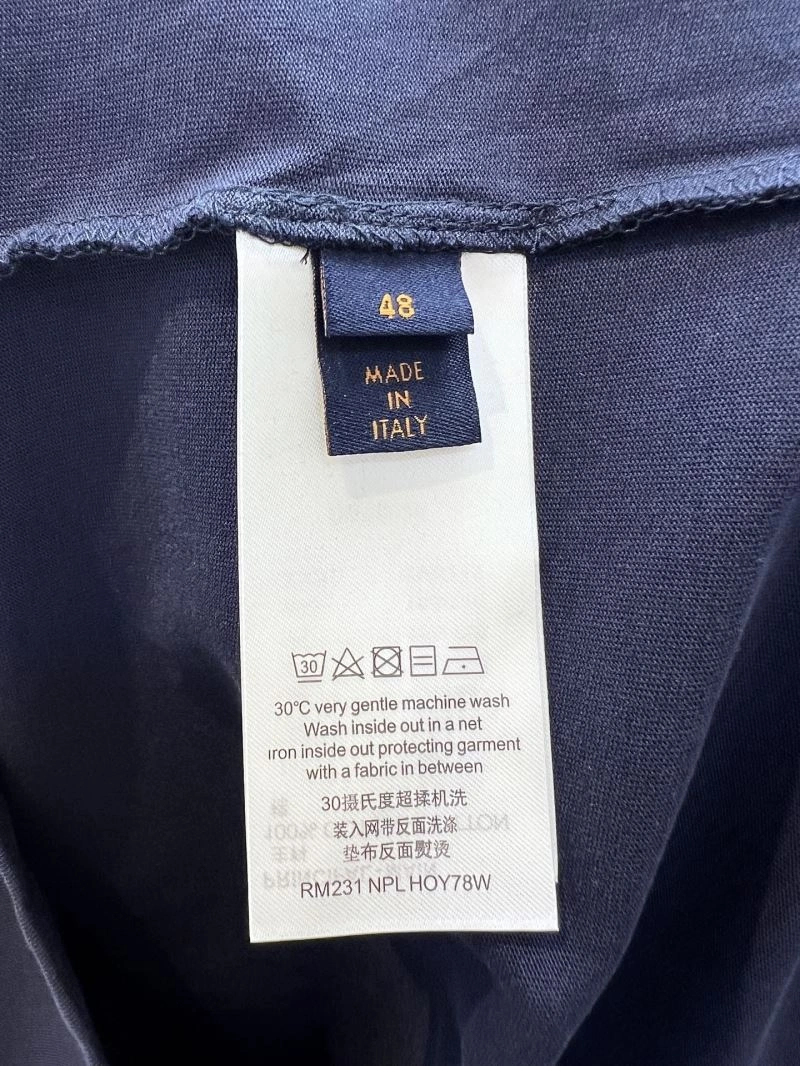 Louis Vuitton T-Shirts Durable 133357