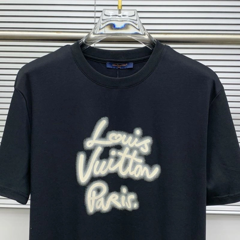 Soft Louis Vuitton T-Shirts 133375