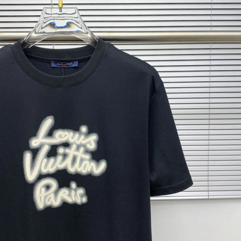 Soft Louis Vuitton T-Shirts 133375