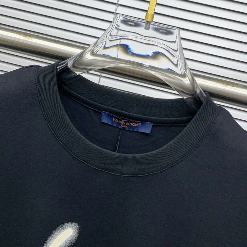 Soft Louis Vuitton T-Shirts 133375