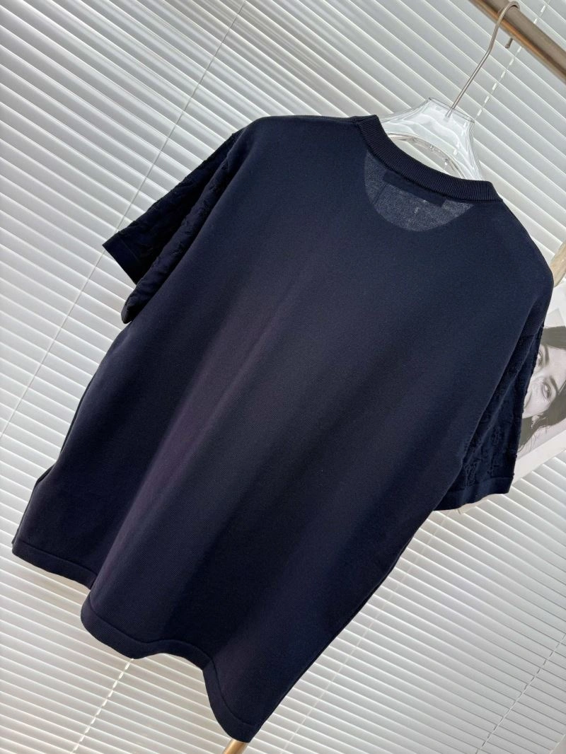Lightweight Louis Vuitton T-Shirts 133368