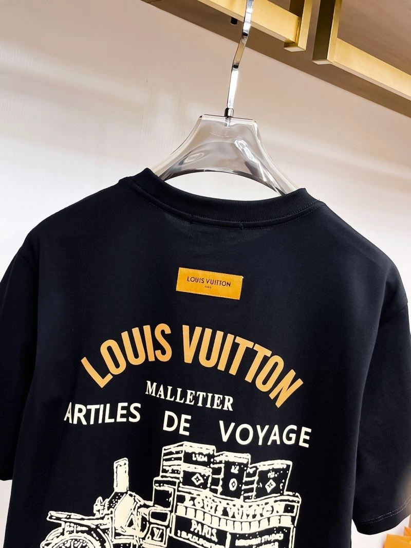 Louis Vuitton T-Shirts WrinkleFree 133373