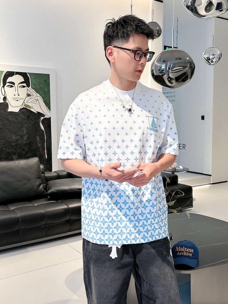 Louis Vuitton T-Shirts StreetReady 133356