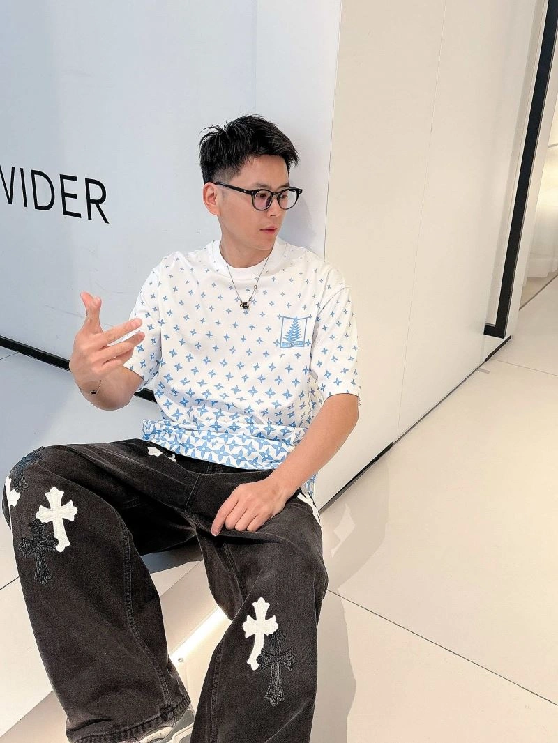 Louis Vuitton T-Shirts StreetReady 133356
