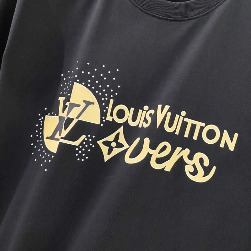 Efficient Louis Vuitton T-Shirts 133360