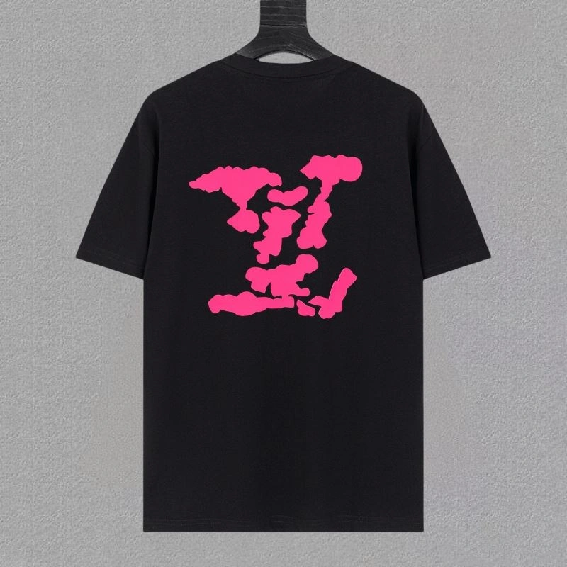Durable Louis Vuitton T-Shirts 133359