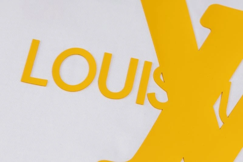 WrinkleFree Louis Vuitton T-Shirts 133353