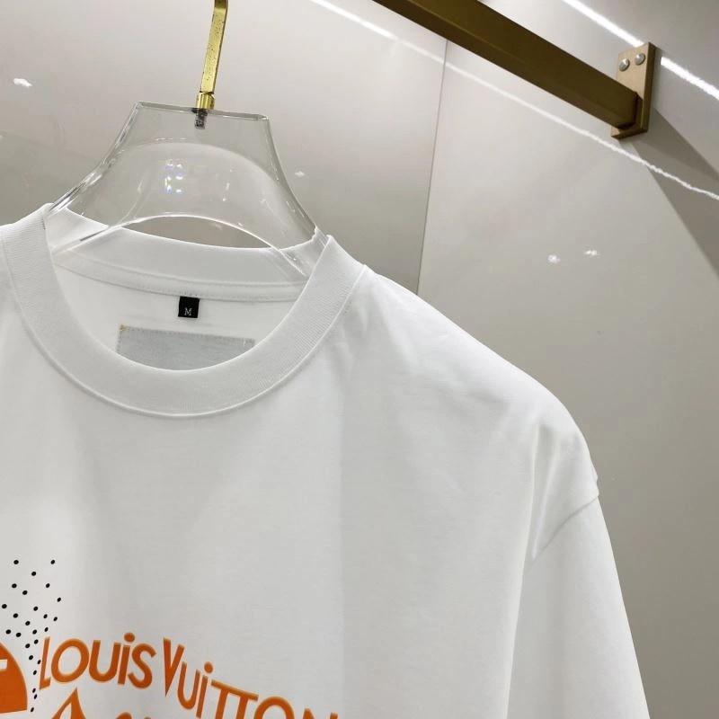 OnTrend Louis Vuitton T-Shirts 133349