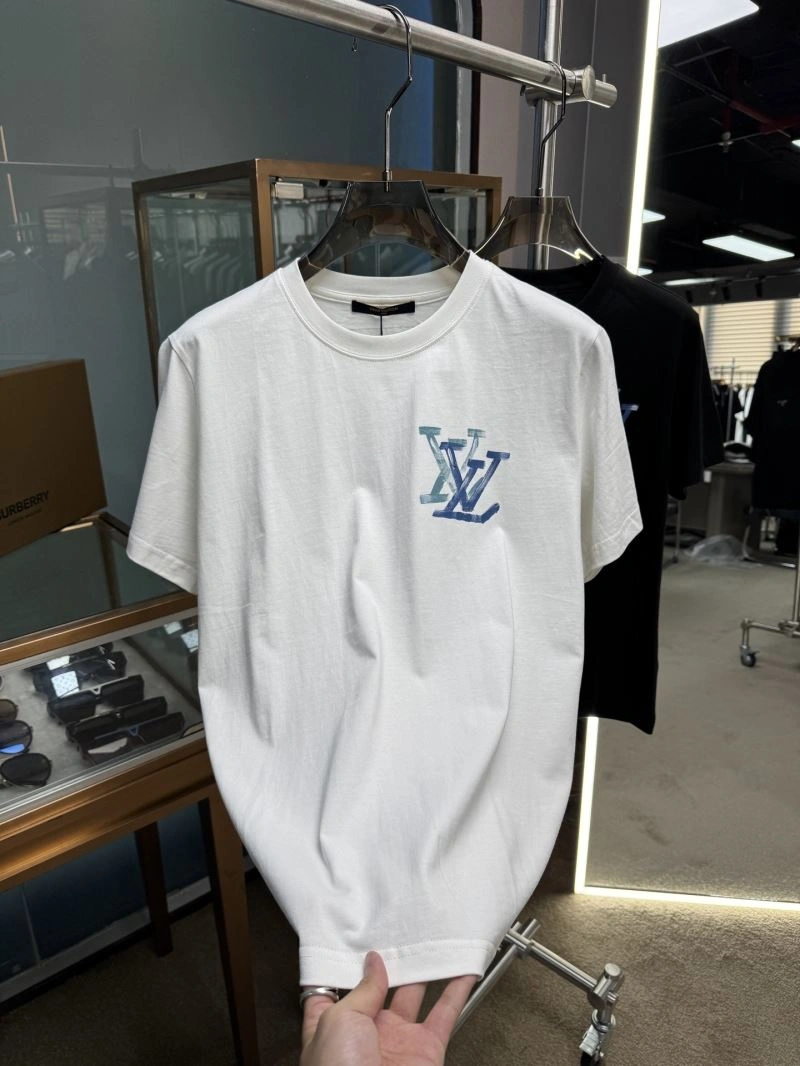 Louis Vuitton T-Shirts Durable 133346
