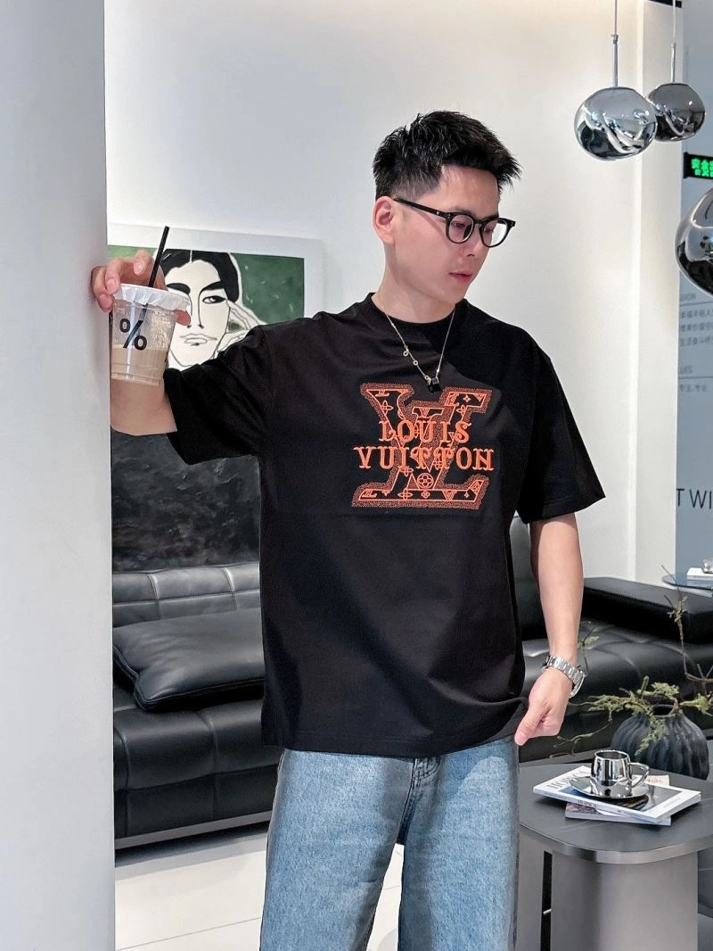 Louis Vuitton T-Shirts SmartChoice 133345