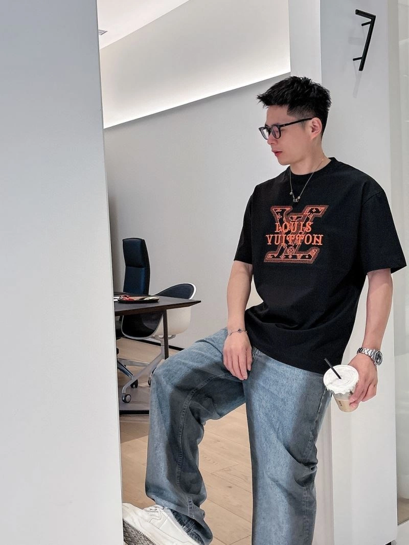 Louis Vuitton T-Shirts SmartChoice 133345