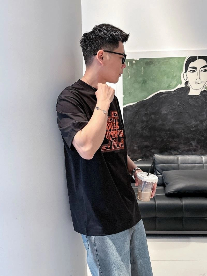 Louis Vuitton T-Shirts SmartChoice 133345