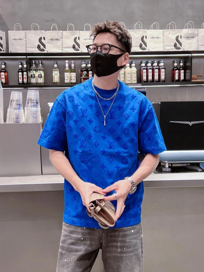 Louis Vuitton T-Shirts WaterResistant 133331