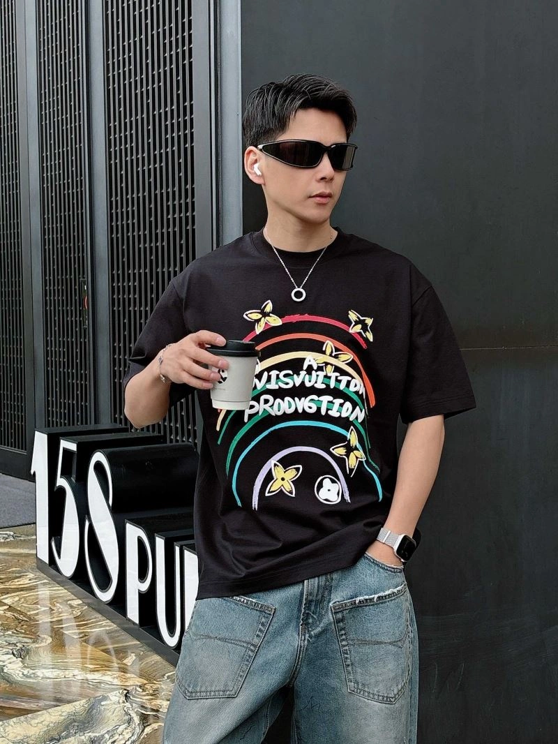 Louis Vuitton T-Shirts Unique 133343