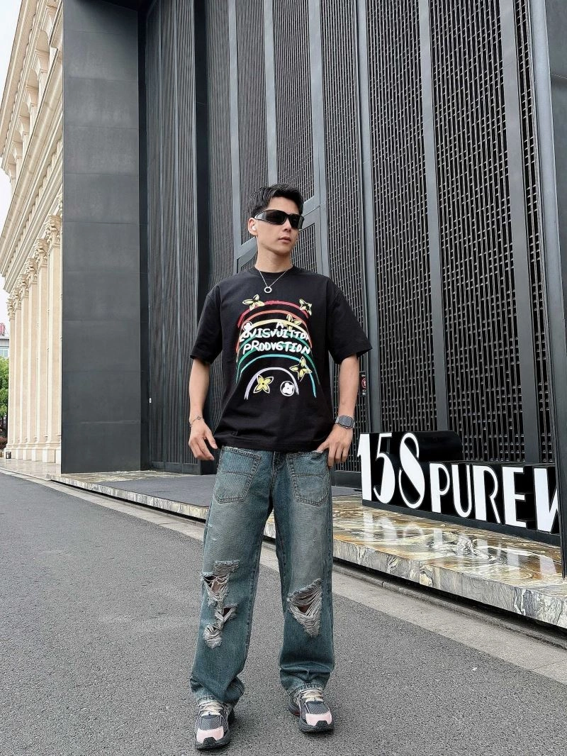 Louis Vuitton T-Shirts Unique 133343