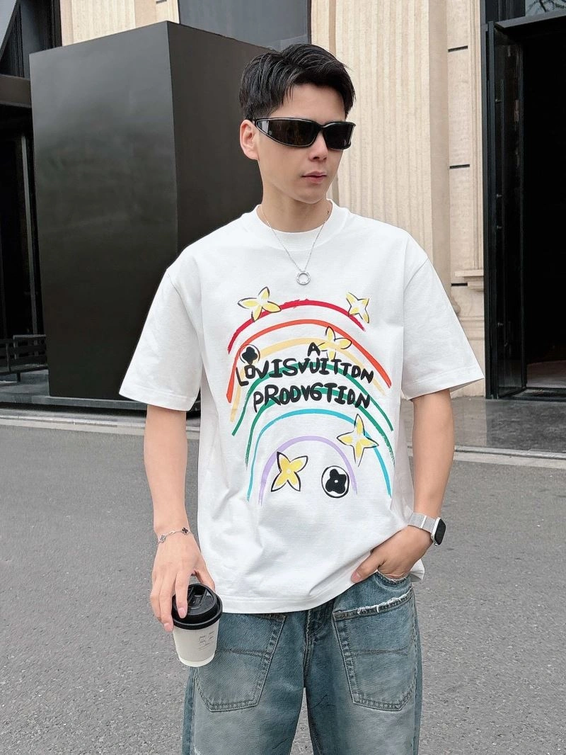 Louis Vuitton T-Shirts ComfortFit 133315