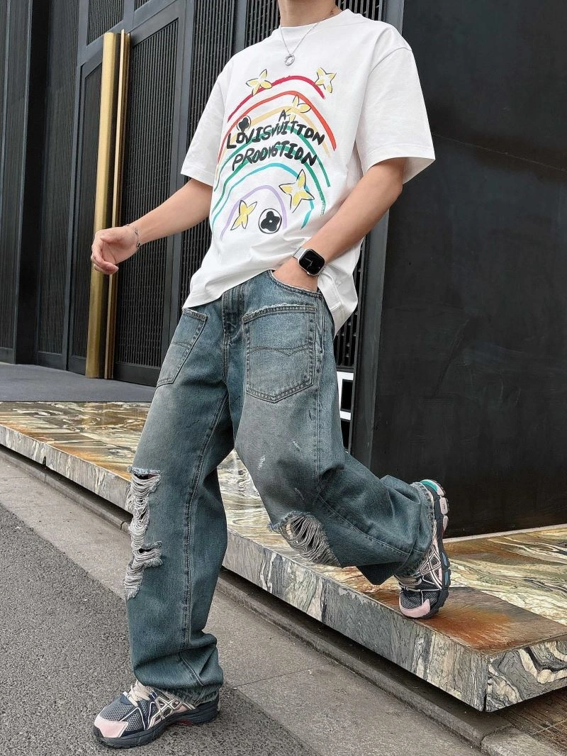 Louis Vuitton T-Shirts ComfortFit 133315