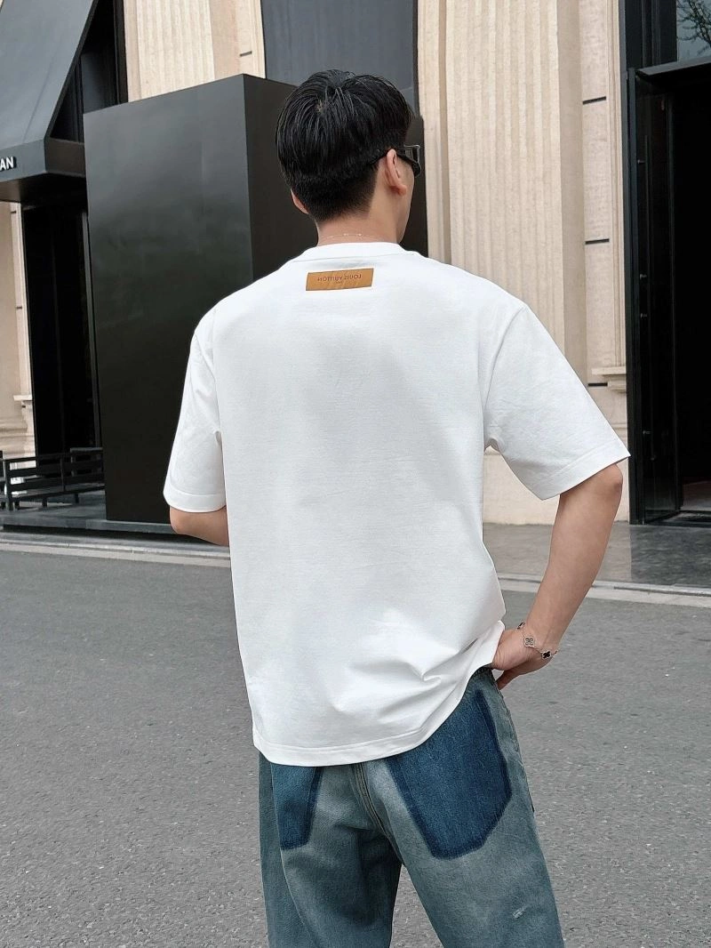 Louis Vuitton T-Shirts ComfortFit 133315