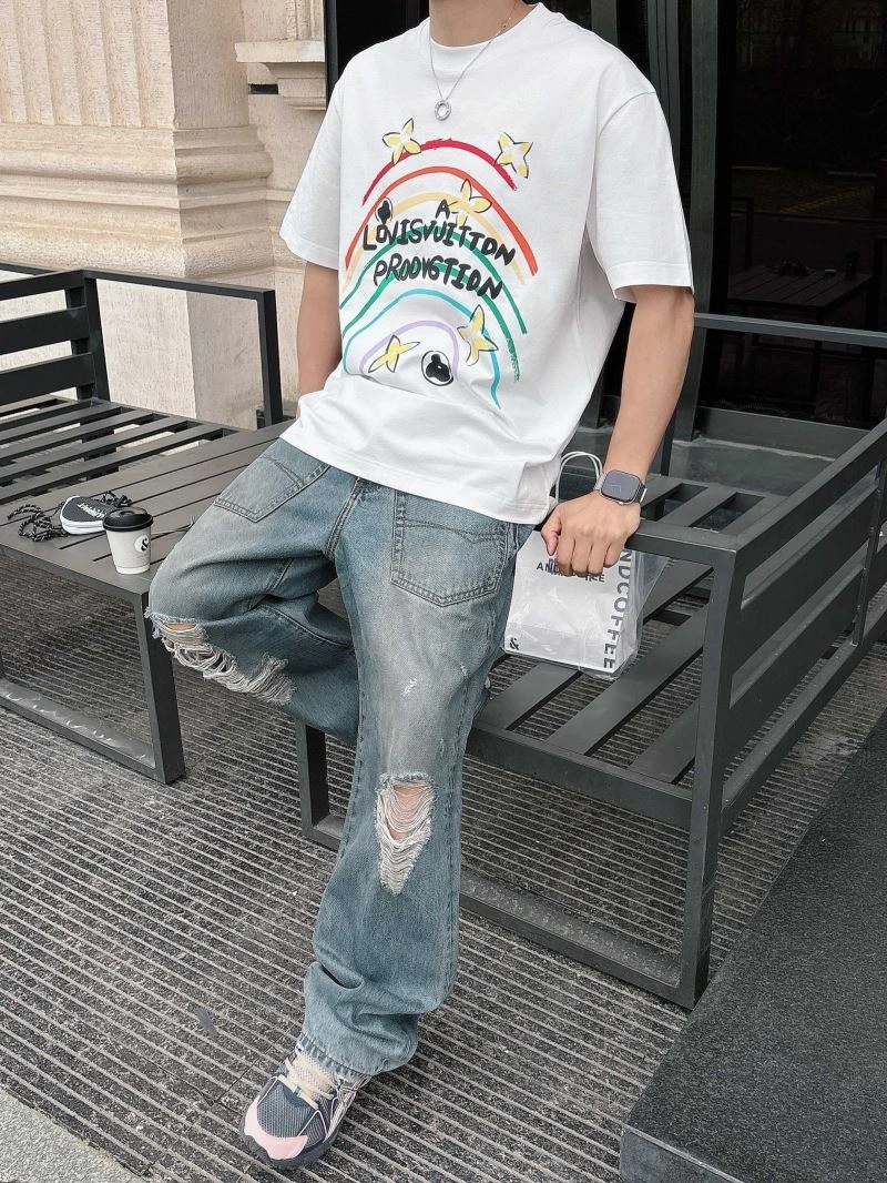 Louis Vuitton T-Shirts ComfortFit 133315