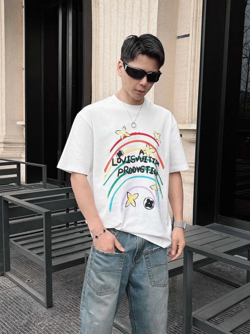 Louis Vuitton T-Shirts ComfortFit 133315