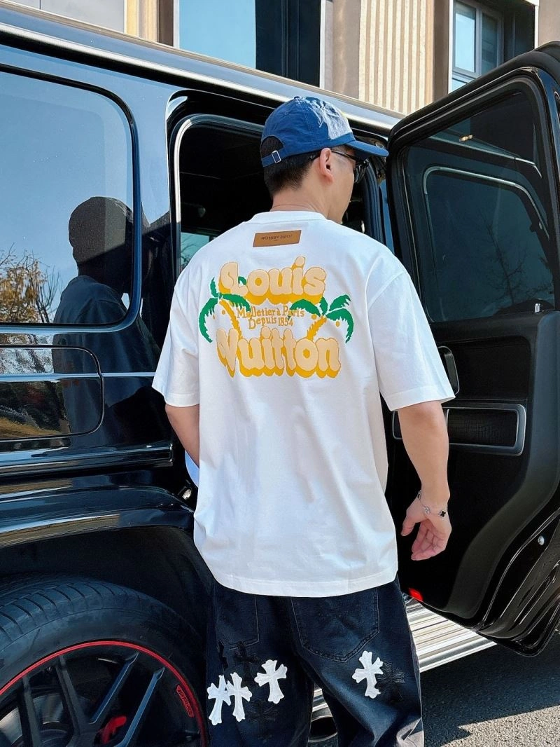 Breathable Louis Vuitton T-Shirts 133337