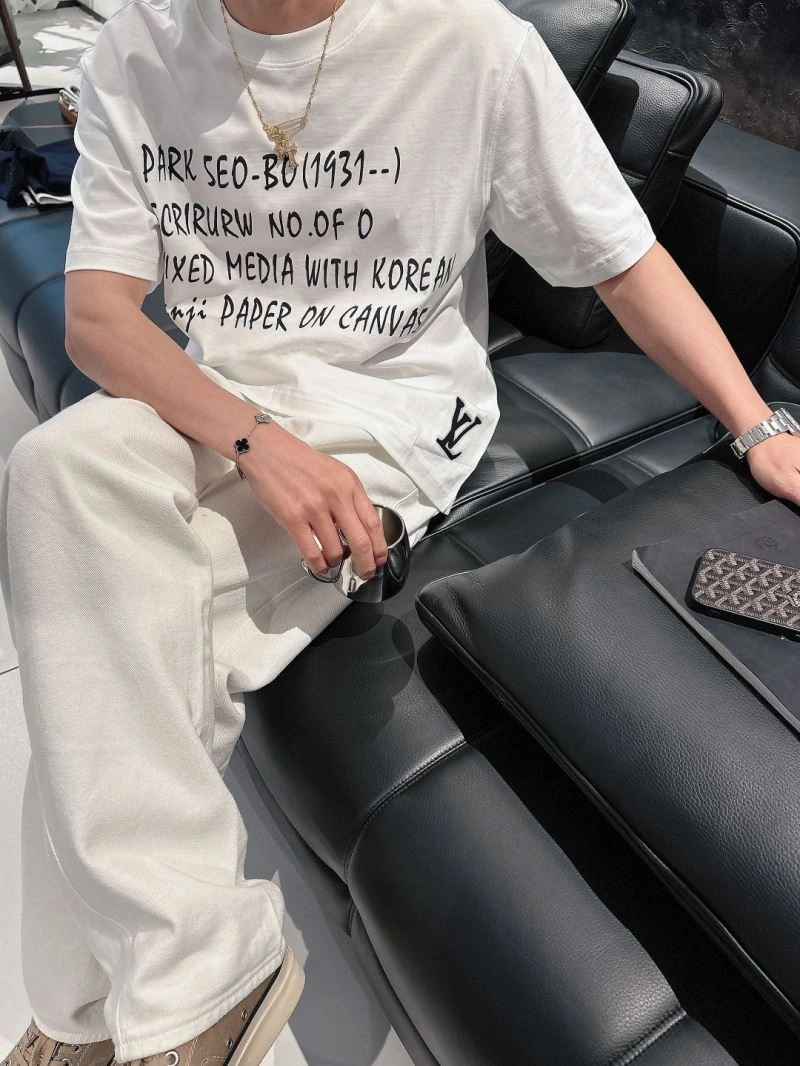 Louis Vuitton T-Shirts Premium 133341