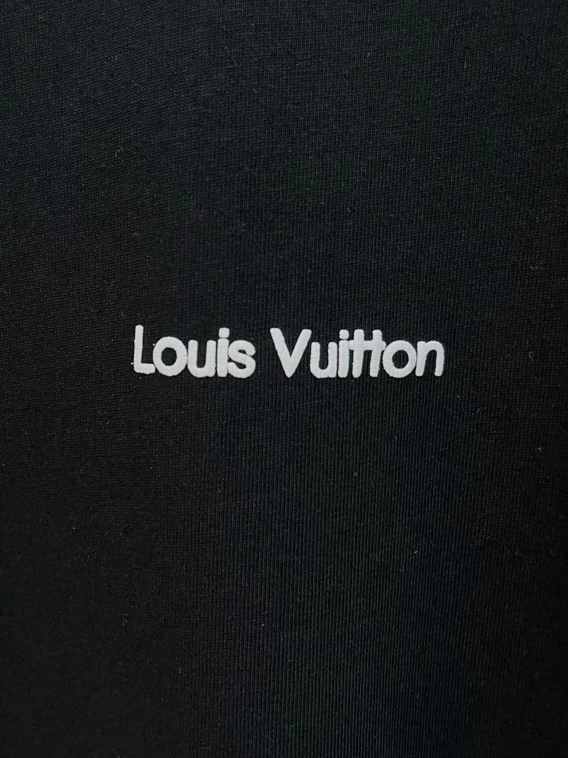 Bold Louis Vuitton T-Shirts 133319