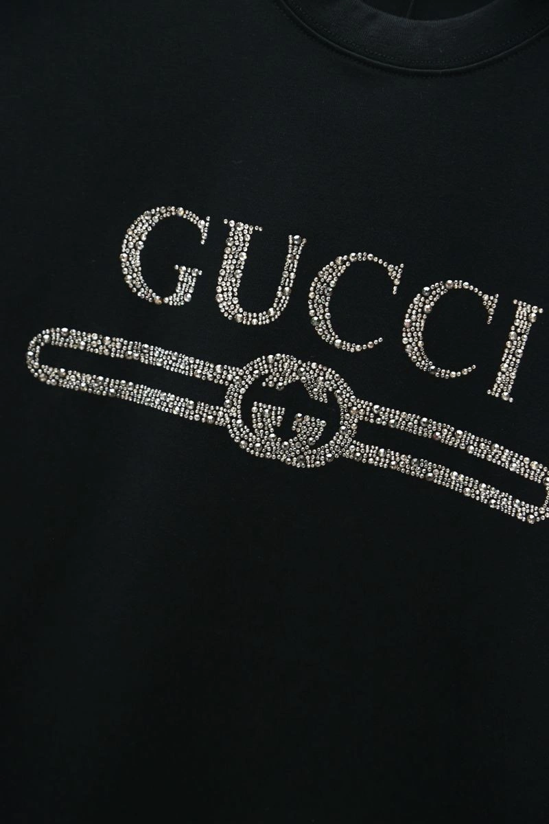 Louis Vuitton T-Shirts Elegant 133335