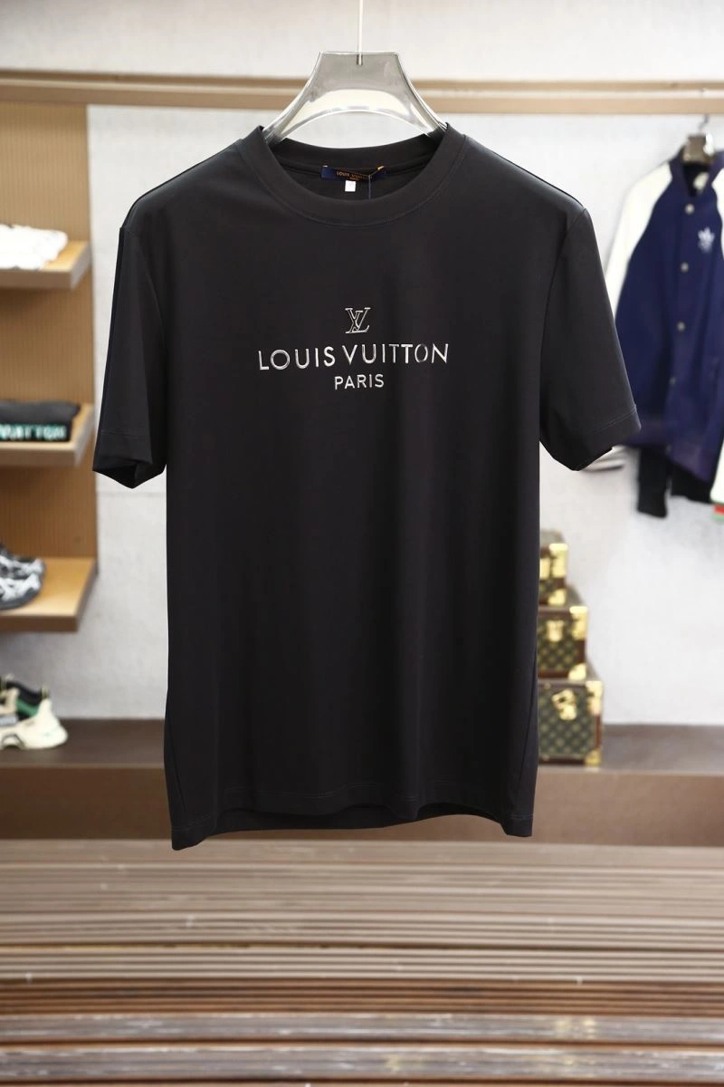 Louis Vuitton T-Shirts Popular 133321