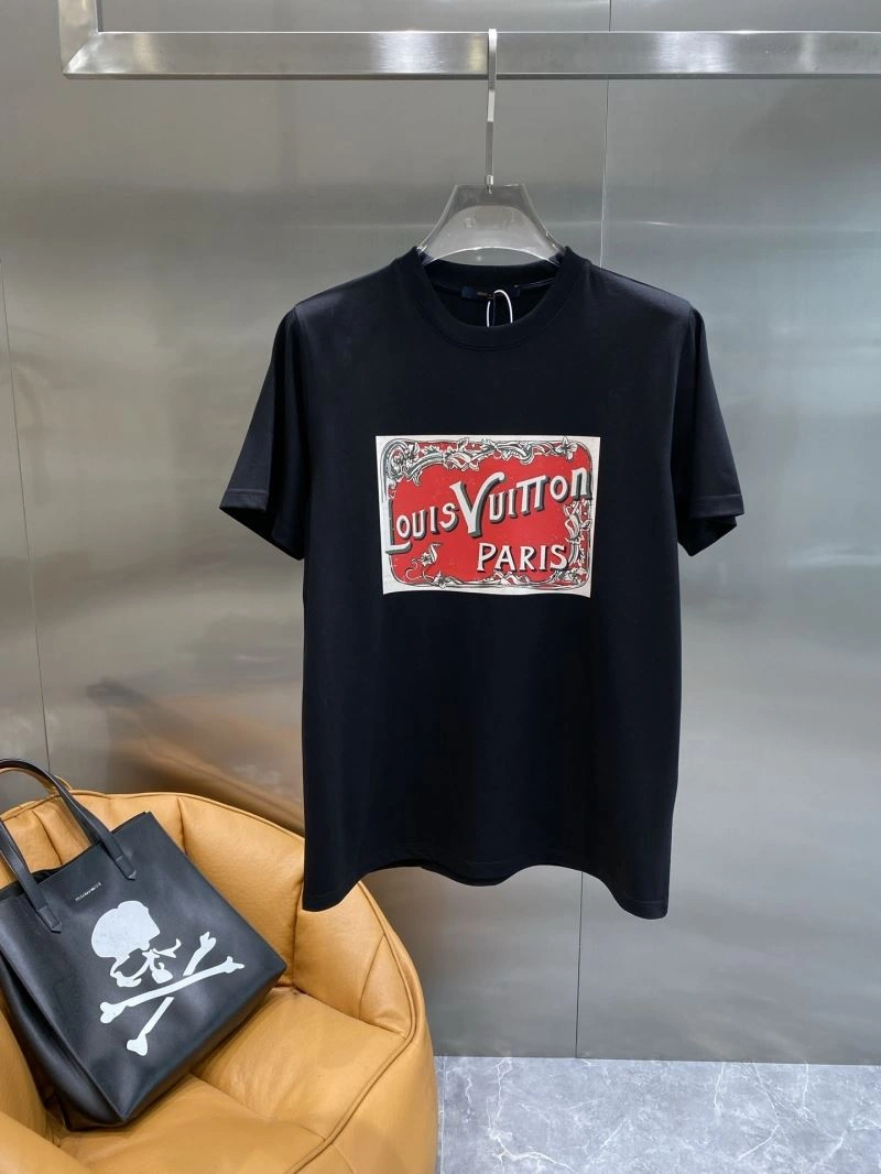 Louis Vuitton T-Shirts Contemporary 133330