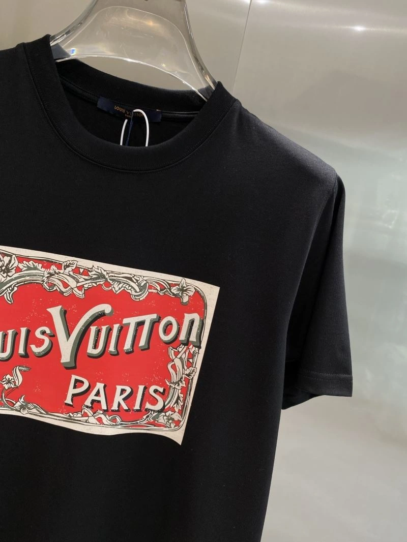 Louis Vuitton T-Shirts Contemporary 133330