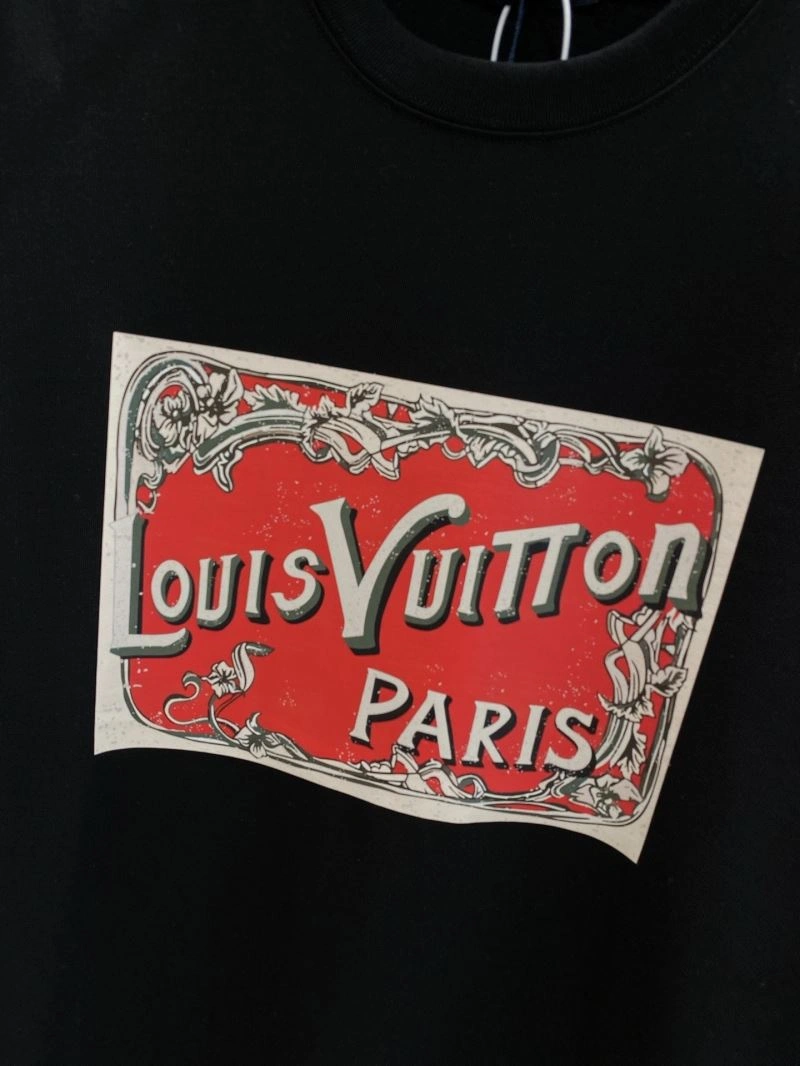 Louis Vuitton T-Shirts Contemporary 133330
