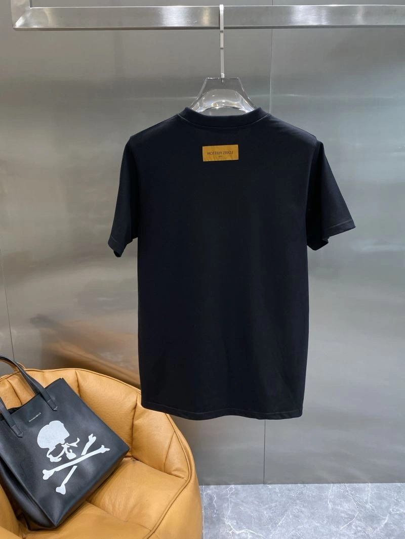 Louis Vuitton T-Shirts Contemporary 133330