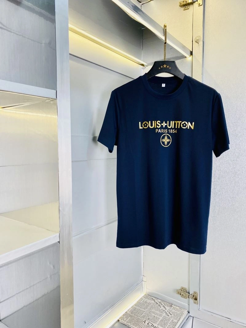 ComfortFit Louis Vuitton T-Shirts 133317